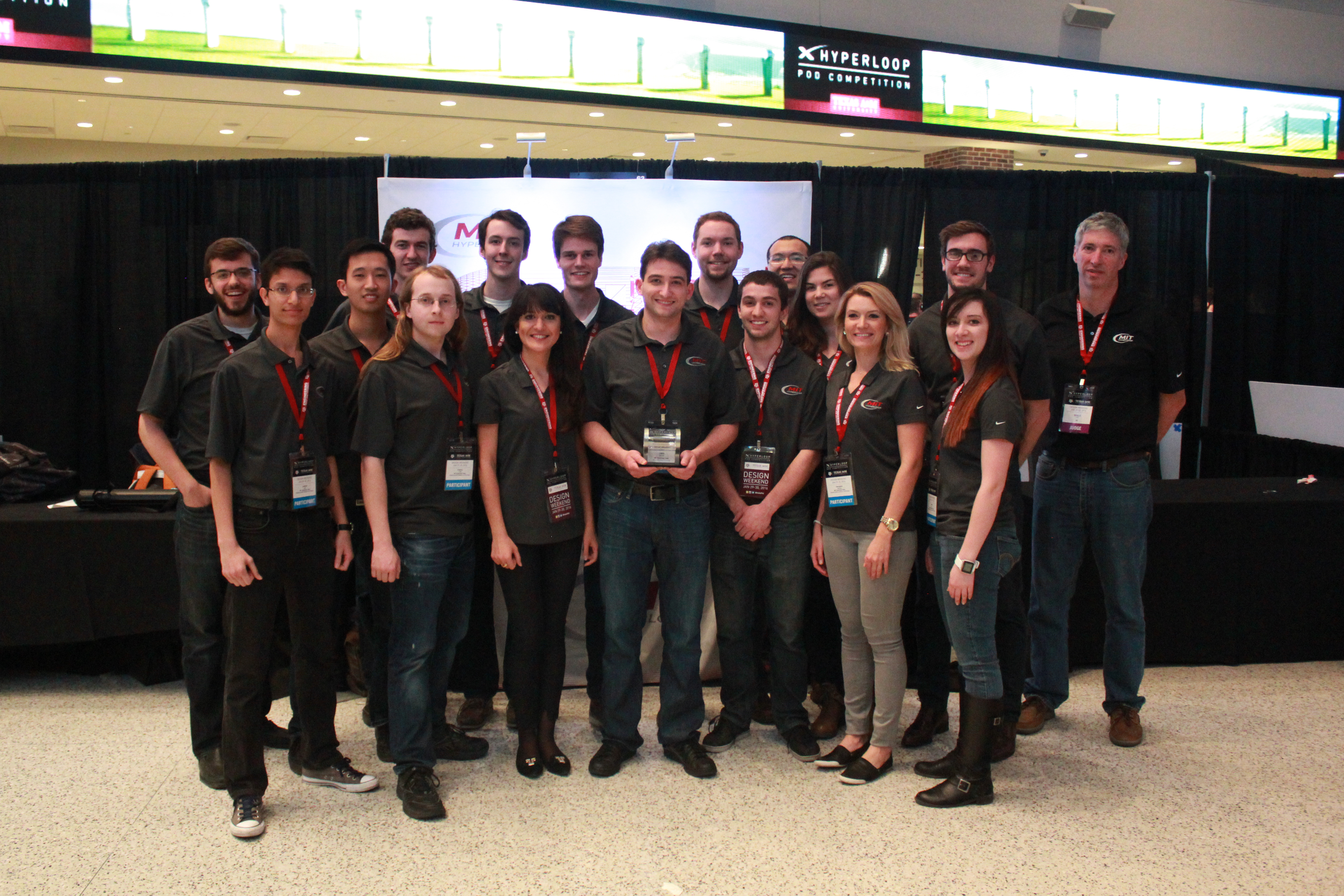 The MIT Hyperloop Team accepts the award for Best Overall Design at the Hyperloop Pod Competition’s Design Weekend