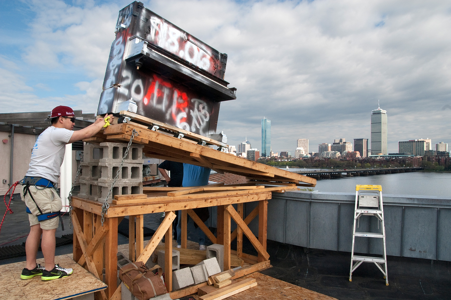 MIT senior Andy Wu gets ready to send the piano on its way at the annual Baker House Piano Drop. 