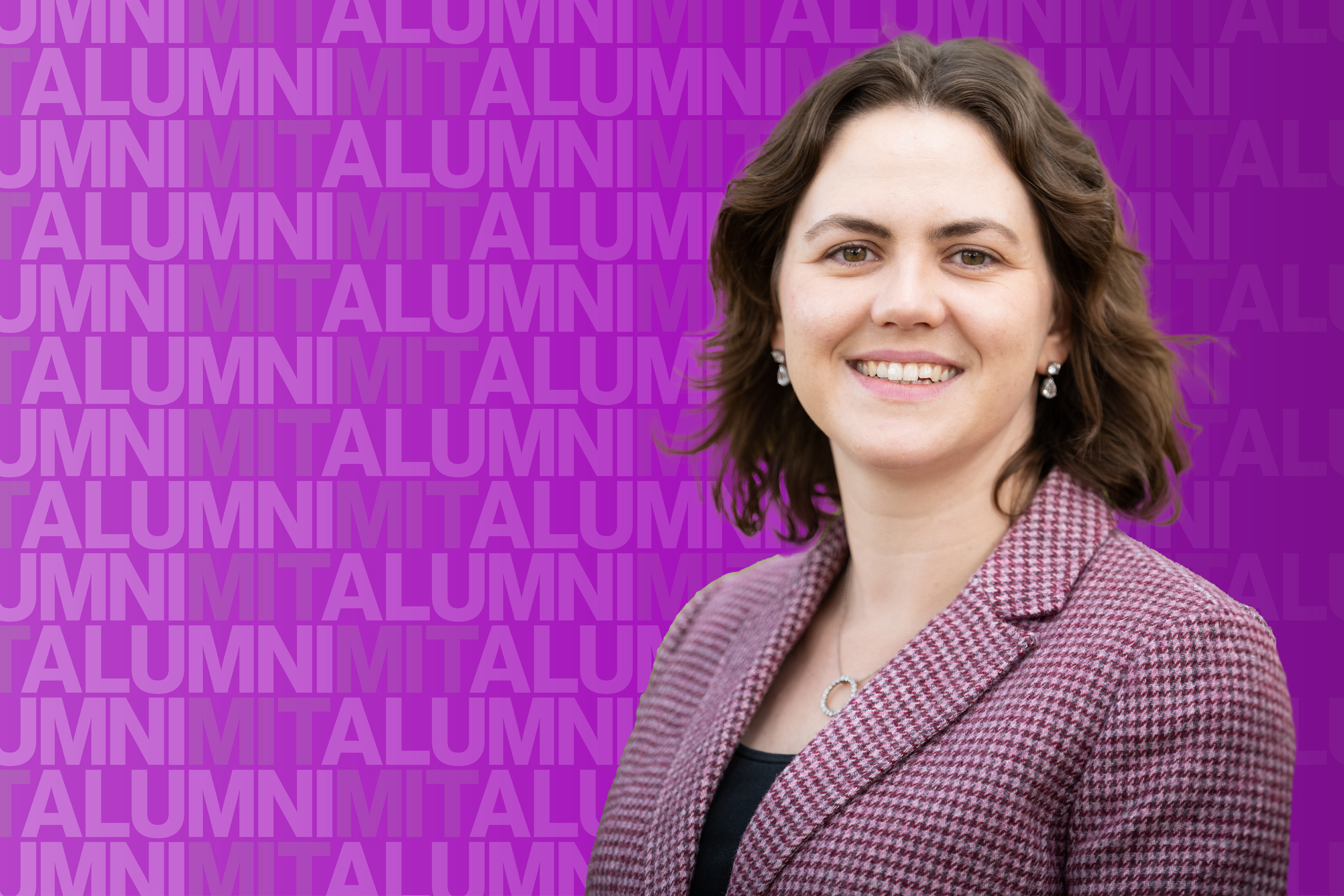 Head and shoulders portrait of Nataša Dragović silhouetted against a purple background with a pattern formed by repeating the words MIT Alumni.