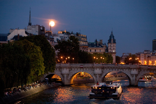 Full moon and the Seine, Pont Neuf, Paris 