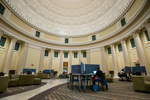 Newly renovated Barker Library reading room. Photo: L. Barry Hetherington/MIT News Office.