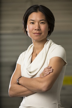 Alison Wong '03. Photo: Discovery Channel.