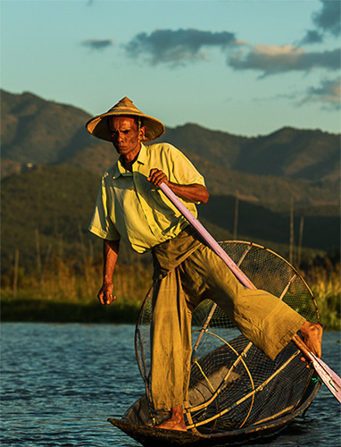 A Burmese Fisherman, Yawnghwe, Shan State, Myanmar (© Erwin H. Straehley).