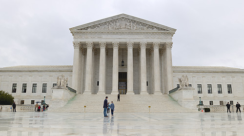 The United States Supreme Court Building, designed by architect Cass Gilbert (© Clinton Blackburn).