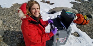 Research scientist Sarah Stewart Johnson in the field