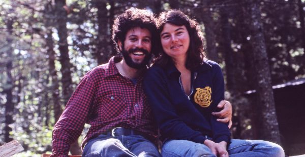 Steven Lewis Yaffee, PhD ’79, and Julia Wondolleck, MCP ’80, PhD ’83, in Maine in 1981